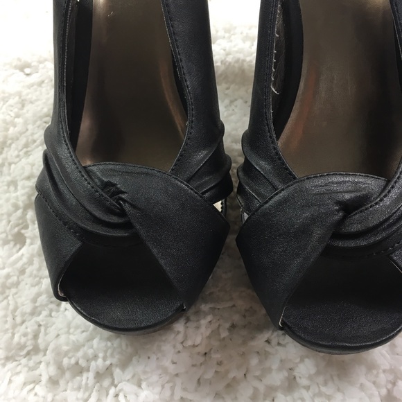 SM New York Elena Black Peep Toe Heel  9 - Picture 4 of 8